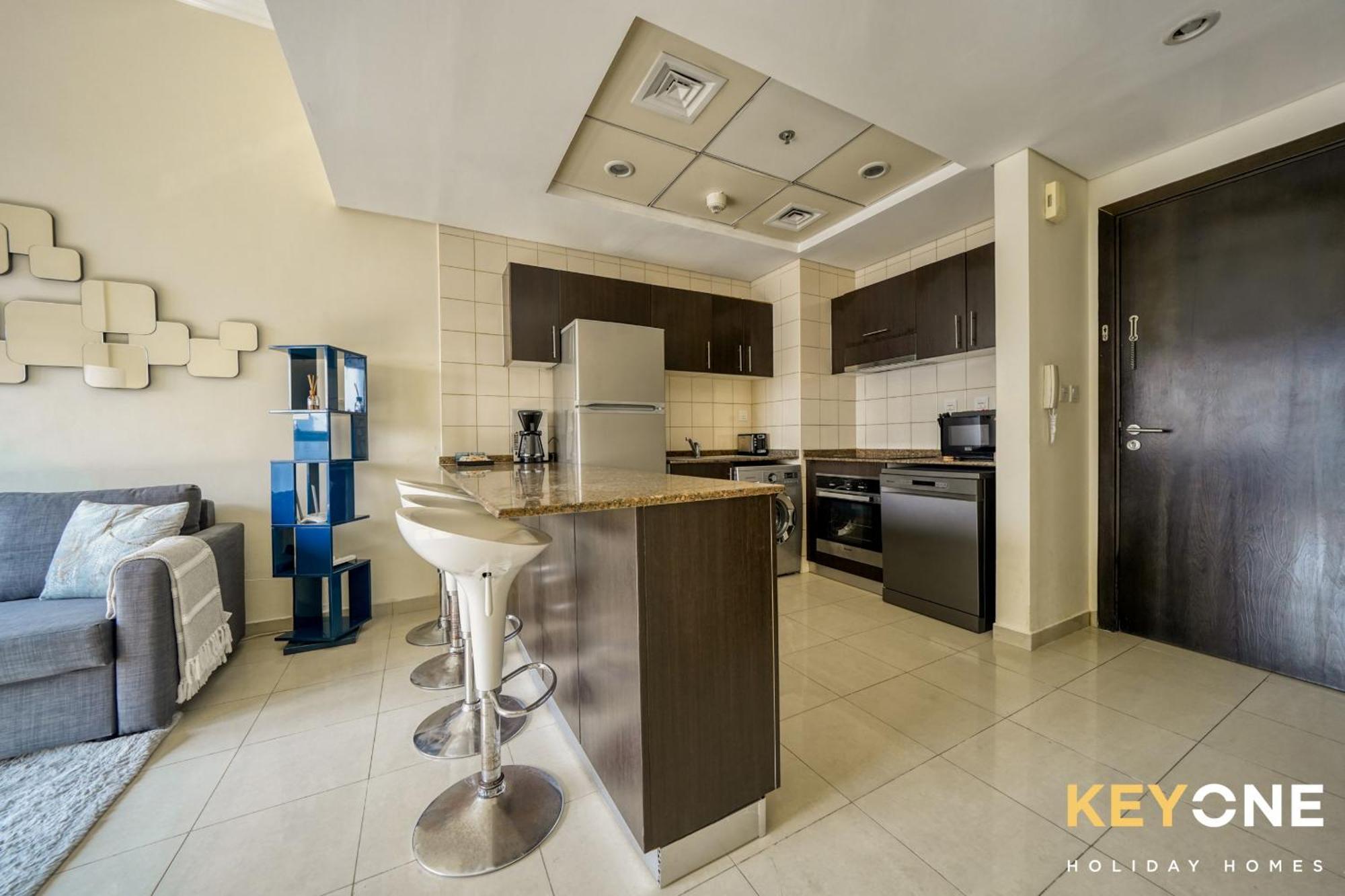 Contemporary One Bedroom With Full Marina View Dubai Exterior foto